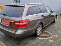 Gebraucht Mercedes E220 AMG 170 PS (125 kW) 2012 Grau Kombi