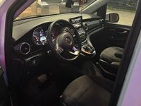 Gebraucht Mercedes V250 190 PS (139 kW) 2017 Weiß Van / Kleinbus