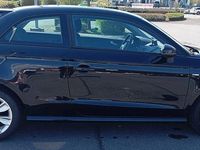 Second-hand Audi A1 S-Line 95 CP (69 kW) 2016 Negru Hatchback