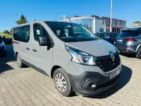Gebraucht Renault Trafic Expression 145 PS (106 kW) 2016 Grau Van / Kleinbus