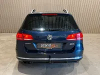 Usata VW Passat 170 CV (125 kW) 2011 Blu Berlina