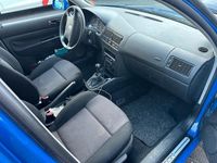 Gebraucht VW Golf IV 75 PS (55 kW) 2001 Blau Limousine