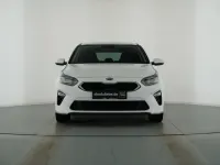 Gebraucht Kia Ceed 140 PS (102 kW) 2019 Weiß Kleinwagen