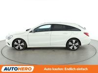 Gebraucht Mercedes CLA200 Shooting Brake Urban 156 PS (114 kW) 2016 Weiß Kombi
