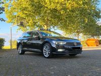 Gebraucht VW Passat Elegance 150 PS (110 kW) 2020 Schwarz Kombi