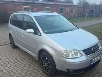 Gebraucht VW Touran 140 PS (102 kW) 2004 Silber Van / Kleinbus
