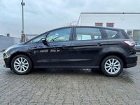 Gebraucht Ford S-MAX Trend 150 PS (110 kW) 2022 Schwarz Van / Kleinbus