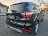 Second-hand Ford Kuga Cool & Connect 150 CP (110 kW) 2017 Negru SUV