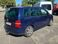 Gebraucht VW Touran 105 PS (77 kW) 2004 Blau Van / Kleinbus