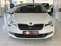 Gebraucht Skoda Superb Style 150 PS (110 kW) 2018 Bila moon/moon white Kombi