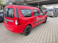 Gebraucht Dacia Logan MCV Ambiance 84 PS (61 kW) 2011 Rot Kombi