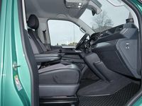 Second-hand VW Multivan Generation Six 204 CP (150 kW) 2021 Verde Monovolum