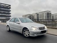 Second-hand Mercedes C280 231 CP (169 kW) 2006 Argintiu Berlinǎ