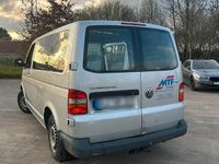 Gebraucht VW Transporter 131 PS (96 kW) 2005 Silber Van