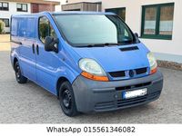 Second-hand Renault Trafic 82 CP (60 kW) 2006 Albastru Monovolum