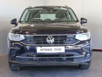 Gebraucht VW Tiguan Life 150 PS (110 kW) 2022 Schwarz SUV