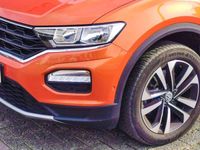 gebraucht VW T-Roc IQ.DRIVE 2.0 TDI SHz ACC Fußgängererkennung