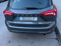 Usata Ford Focus Active 120 CV (88 kW) 2020 Grigio Station wagon