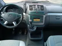 Gebraucht Mercedes Viano 163 PS (119 kW) 2011 Rot Van / Kleinbus