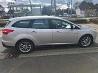Gebraucht Ford Focus Trend 125 PS (91 kW) 2017 Silber Kombi