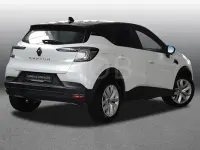 Używany Renault Captur Evolution 91 KM (66 kW) 2025 Biały SUV
