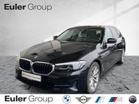 Gebraucht BMW 520 190 PS (139 kW) 2022 Saphirschwarz metallic Kombi