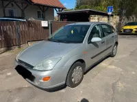 Second-hand Ford Focus 100 CP (73 kW) 1998 Argintiu Berlinǎ