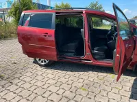 Gebraucht Mazda 5 116 PS (85 kW) 2009 Rot Van / Kleinbus