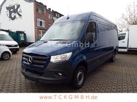 Gebraucht Mercedes Sprinter 170 PS (125 kW) 2023 Blau Van