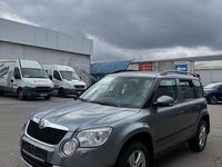 Gebraucht Skoda Yeti Experience 105 PS (77 kW) 2011 Grau SUV