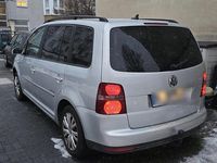 Gebraucht VW Touran 106 PS (77 kW) 2008 Grau Van / Kleinbus