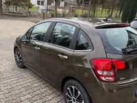 Gebraucht Citroën C3 SELECTION 92 PS (67 kW) 2012 Braun Limousine