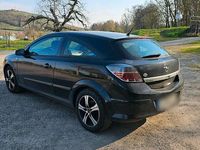 Gebraucht Opel Astra GTC 115 PS (84 kW) 2009 Schwarz Coupé