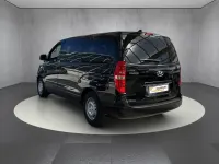 Gebraucht Hyundai H-1 Premium 170 PS (125 kW) 2020 Timeless black Van / Kleinbus