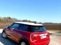 Gebraucht Mini Cooper 136 PS (100 kW) 2015 Rot Kleinwagen