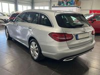 Gebraucht Mercedes C200 197 PS (144 kW) 2019 Iridiumsilber Kombi