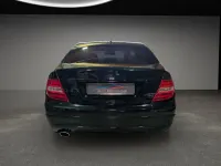Gebraucht Mercedes C220 170 PS (125 kW) 2011 Schwarz Limousine
