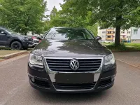 Gebraucht VW Passat 140 PS (102 kW) 2009 Violet Kombi