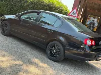 Gebraucht VW Passat 105 PS (77 kW) 2008 Schwarz Limousine