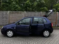 Gebraucht VW Polo 55 PS (40 kW) 2003 Blau Kleinwagen