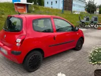 Gebraucht Renault Twingo 84 PS (61 kW) 2009 Rot Kleinwagen