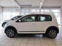 Gebraucht VW cross up! 75 PS (55 kW) 2015 Weiß Kleinwagen