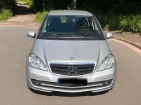 Gebraucht Mercedes A160 95 PS (69 kW) 2011 Silber Kleinwagen