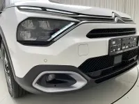 Gebraucht Citroën C4 Shine 131 PS (96 kW) 2023 Weiß Limousine