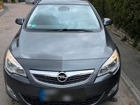 Gebraucht Opel Astra 115 PS (84 kW) 2010 Grau Limousine