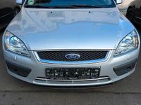 Gebraucht Ford Focus 115 PS (84 kW) 2005 Silber Limousine