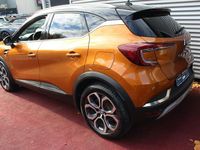 Gebraucht Renault Captur Intens 158 PS (116 kW) 2022 Gold SUV