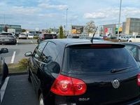 Second-hand VW Golf V 102 CP (75 kW) 2007 Negru Berlinǎ