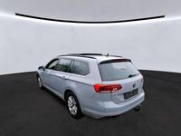 Gebraucht VW Passat Business 150 PS (110 kW) 2022 Grau Kombi