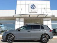 Gebraucht VW Golf VIII Move 131 PS (96 kW) 2023 Delfingrau metallic Limousine